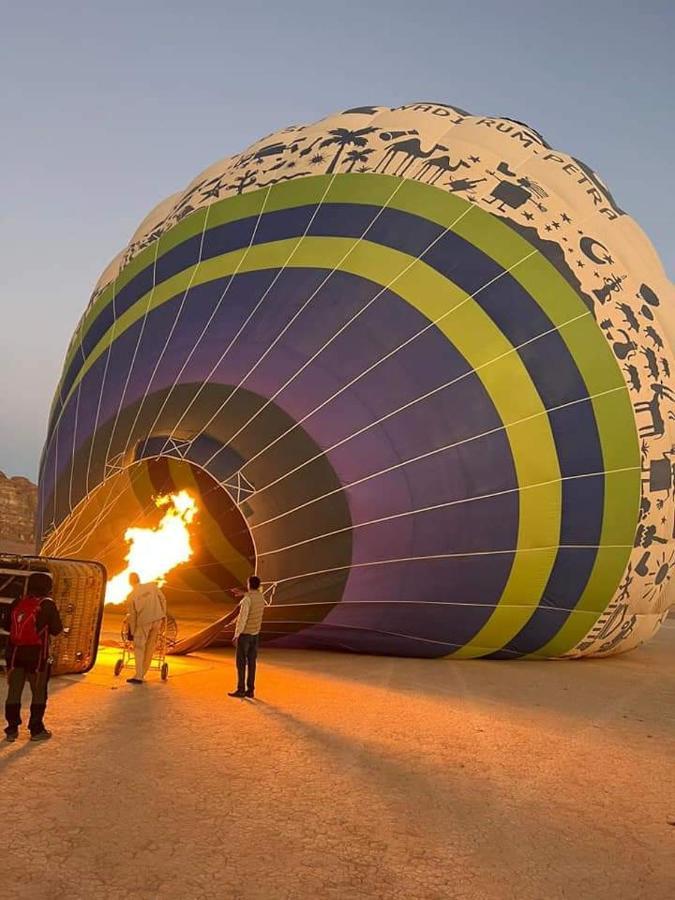 Wadi Rum Bubble Tent & Bedouin Style Extérieur photo