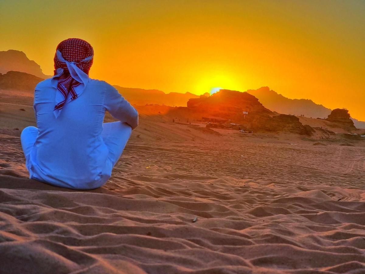 Wadi Rum Bubble Tent & Bedouin Style Extérieur photo