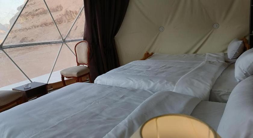 Wadi Rum Bubble Tent & Bedouin Style Chambre photo