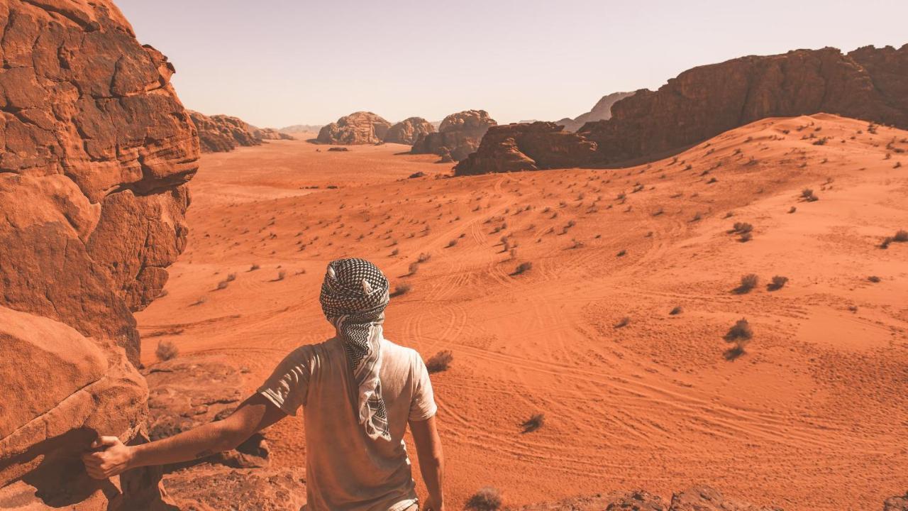 Wadi Rum Bubble Tent & Bedouin Style Extérieur photo